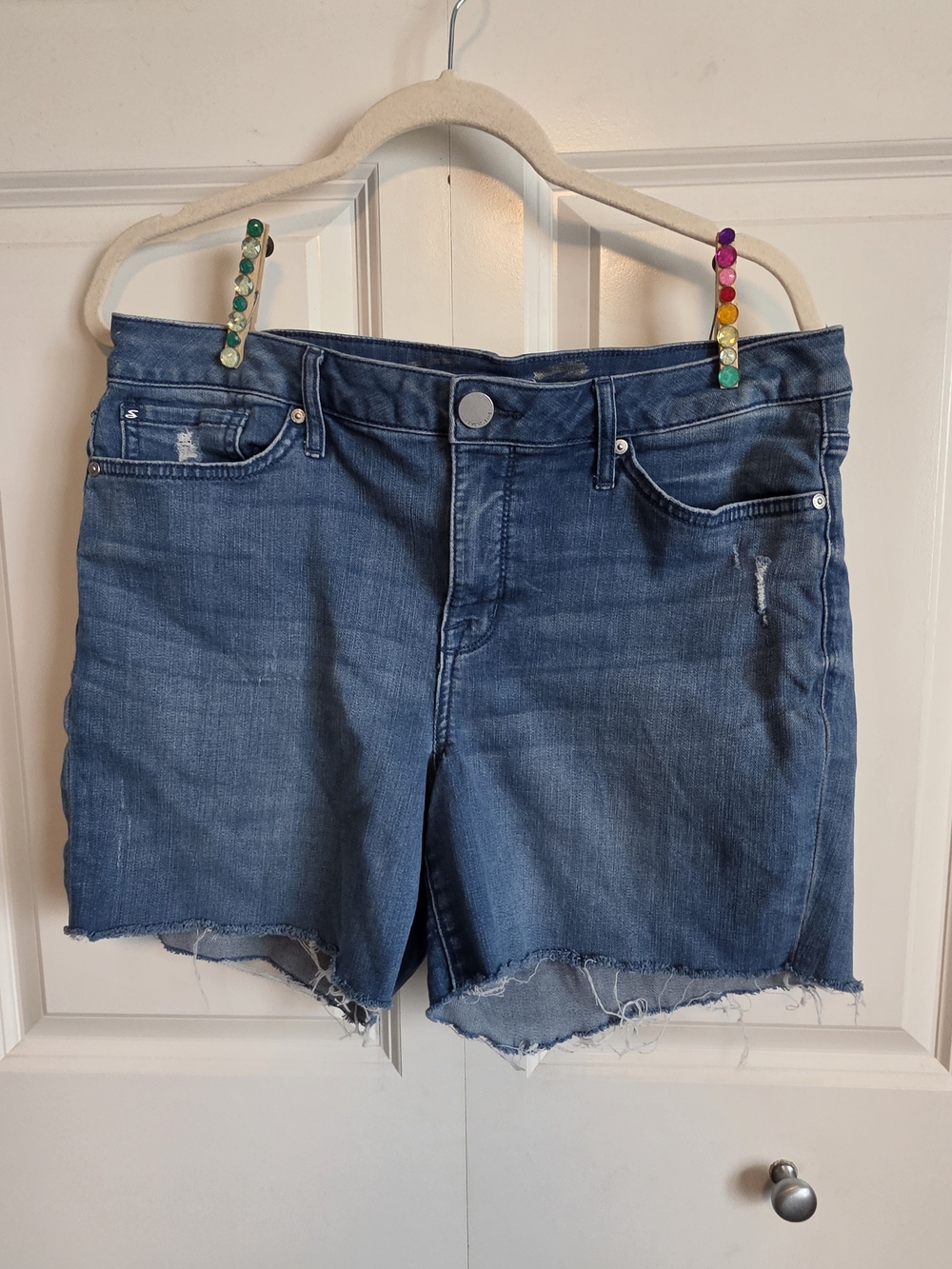 Seven7 Women's Medium Blue Denim Cutoff Shorts